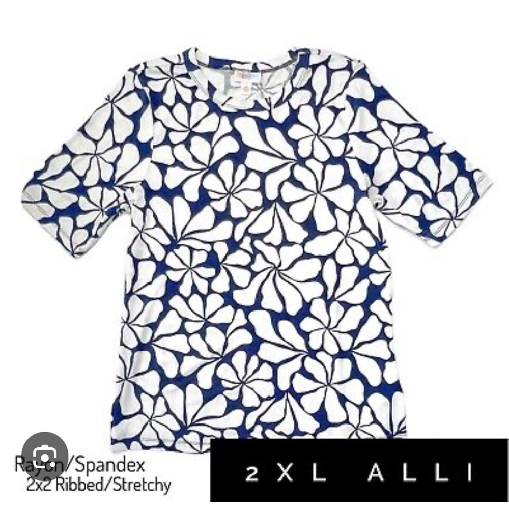 LulaRoe Alli Top- 2XL